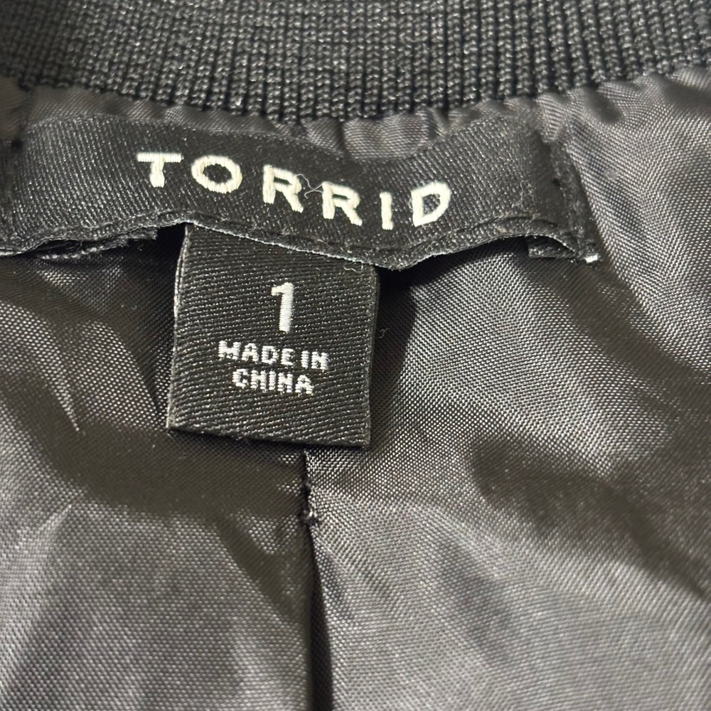 Torrid Bomber Jacket Women 1 Black Iridescent Sequin Zip Front Glam Plus Size - Picture 4 of 9